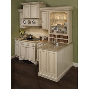 Belmont kitchen by Wellborn