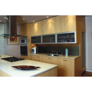 ContempLuxury kitchen by Cuisines Laurier